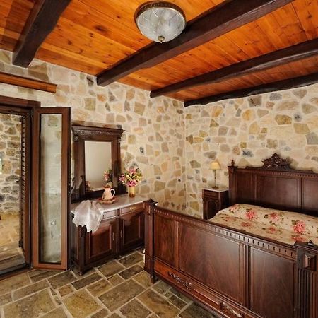 Stone House With Sea View Vila Achlia Exterior foto