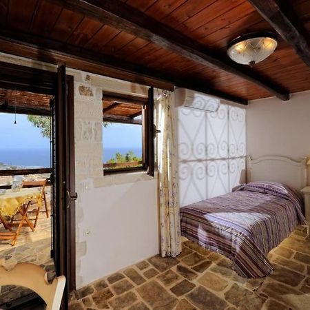 Stone House With Sea View Vila Achlia Exterior foto