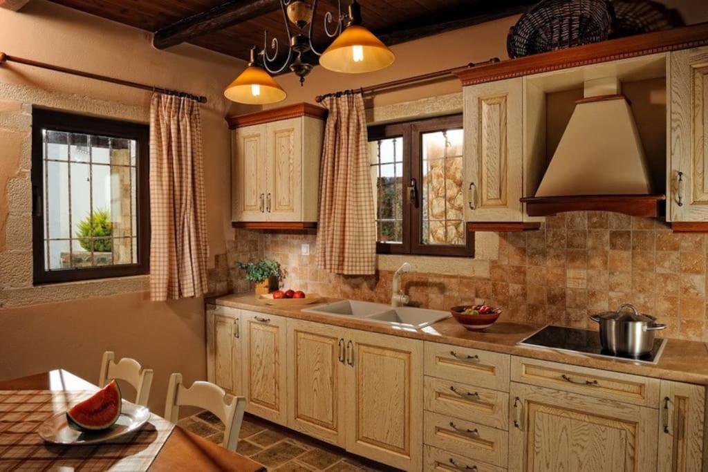 Stone House With Sea View Vila Achlia Exterior foto